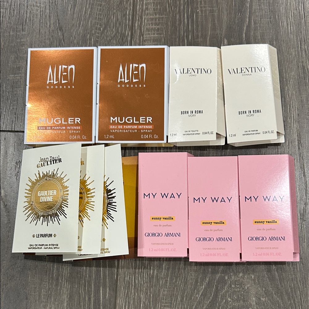 10 pieces women’s samples collection